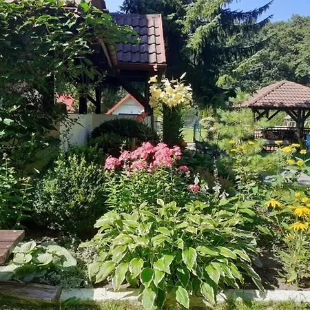 Comfortable With A Private Garden Lubiatowo (Pomerania)